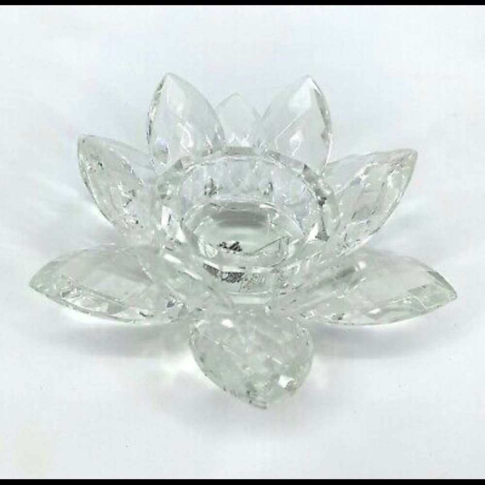 Shannon Crystal - Picture 3 of 3